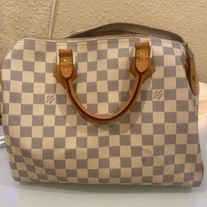 LV Speedy 30 and matching Sarah wallet. Both authentic 9/10 condition. Brand new